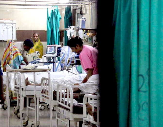 इंदौर के एमवाय अस्पताल में 24 घंटे में 17 मरीजों की मौत