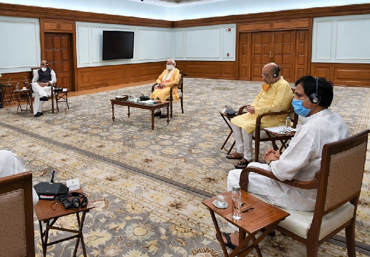 लॉकडाउन में 17 मई के बाद मिल सकती है ढील, पीएम मोदी ने मुख्यमंत्री के साथ बातचीत 