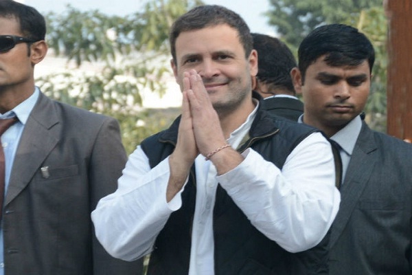  अमेठी के कलैक्टर बोले- राहुल गांधी के अमेठी दौरे पर नहीं है कोई रोक