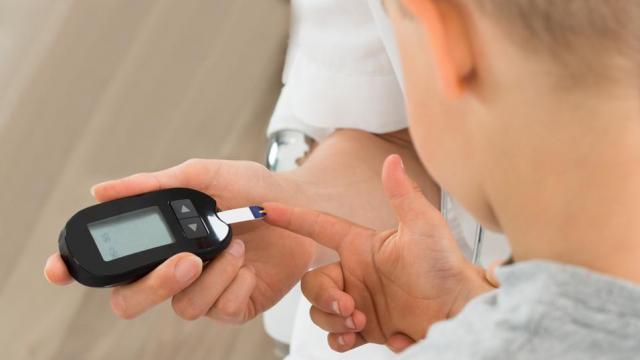 World Diabetes Day: बढ़ रहा है डायबिटीज का खतरा, पिछले 25 सालों में बढ़ें 64 फीसदी मामले