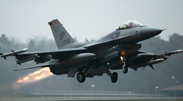 एफ-16 फाइटर प्लेन के भारत में उत्पादन पर विचार करना चाहते हैं ट्रंप