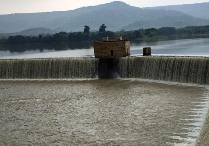 देश के कई राज्यों को बाढ़ व सुखे से मिलेगी निजात,केंद्र सरकार 5.5 लाख करोड़ की लागत जुड़ेगीं नदियां