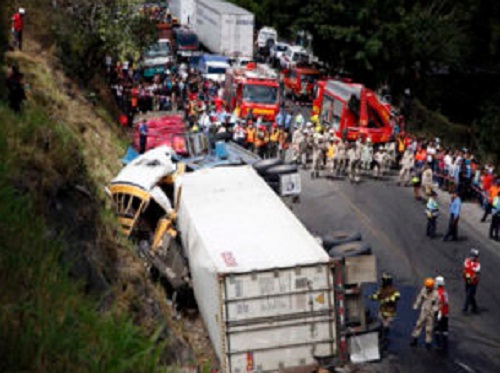 होंडुरास में बस-ट्रक की टक्कर में 16 लोगों की मौत, 34 घायल
