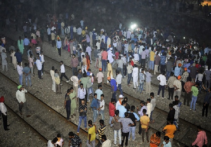 अमृतसर रेल हादसाः पंजाब में शनिवार को राज्यकीय शोक घोषित, बंद रहेंगे स्कूल-कालेज, मुख्यमंत्री ने अमृतसर रेल हादसे की जांच के दिए आदेश 