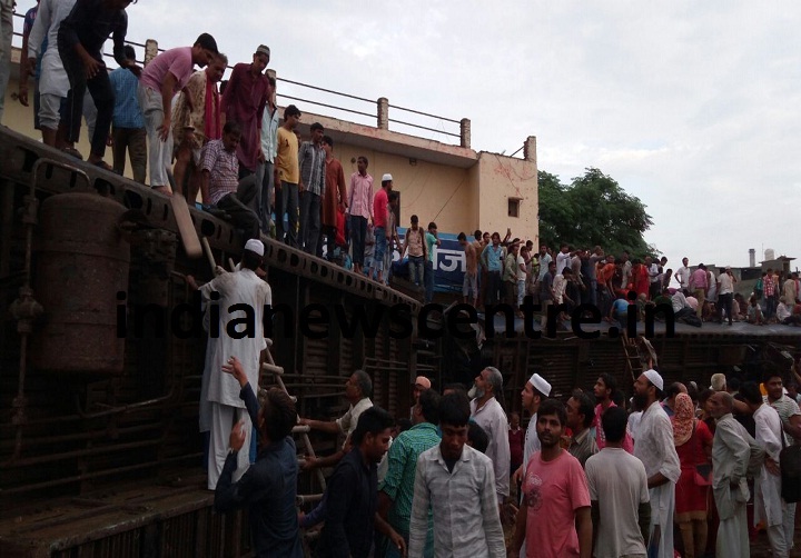 मुजफ्फरनगर-खतौली रेल दुर्घटना मामले में रेल मंत्रालय की सबसे बड़ी कारर्वाई,रेलवे के 8 अधिकारियों पर गिरी गाज