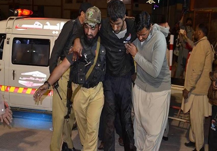पाकिस्तान के पुलिस ट्रेनिंग सेंटर पर आतंकी हमला, 60 कैडेट्स की मौत 