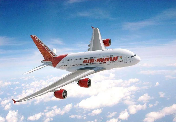 एयर इंडिया की फ्लाइट की दिल्ली में हुई इमरजेंसी लैंडिंग, दिल्ली-कोलकाता फलाइट में बम की धमकी, 