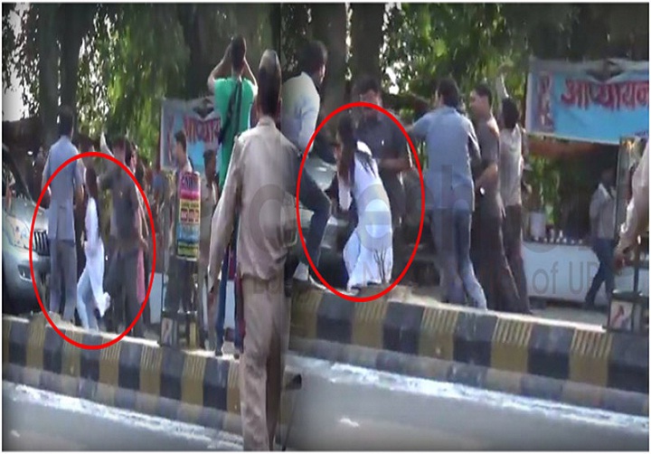 CM योगी के काफिले पर हमला, रोड जाम कर नारेबाजी, पुलिस ने दौड़ा-दौड़ा कर पीटा