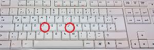 कंप्यूटर कीबोर्ड के F, J बटन पर होता है उभार का निशान, जानिए ऐसा क्यों
