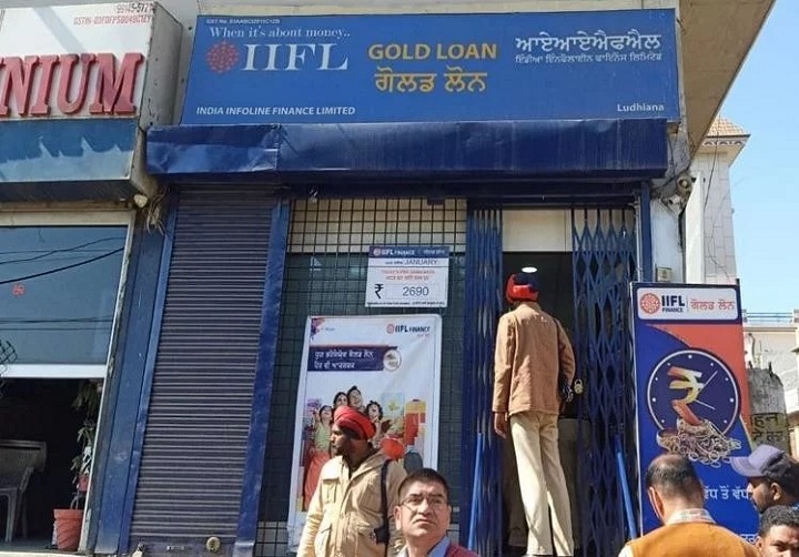 लुधियाना के फाइनांस कंपनी के दफ्तर में लूट, 12 करोड़ का सोना ले उडे चार नकाबपोश