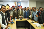 डॉ. इन्दरबीर सिंह निज्जर ने सफ़ाई सेवकों और नगरपालिका कार्य संघों के प्रतिनिधियों के साथ की बैठक
