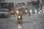 Weather: दिल्ली-NCR में भारी बारिश से बुरा हाल, जगह-जगह ट्रैफिक जाम