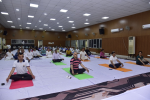 फिरोजपुर मंडल रेल प्रबंधक के नेतृत्व में 10वें अंतर्राष्ट्रीय योग दिवस के अवसर पर अधिकारियों ने किया योगाभ्यास