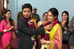 पांच सौ रुपये में शादी करके दो दिन बाद ड्यूटी पर पहुंच गईं आईएएस 
